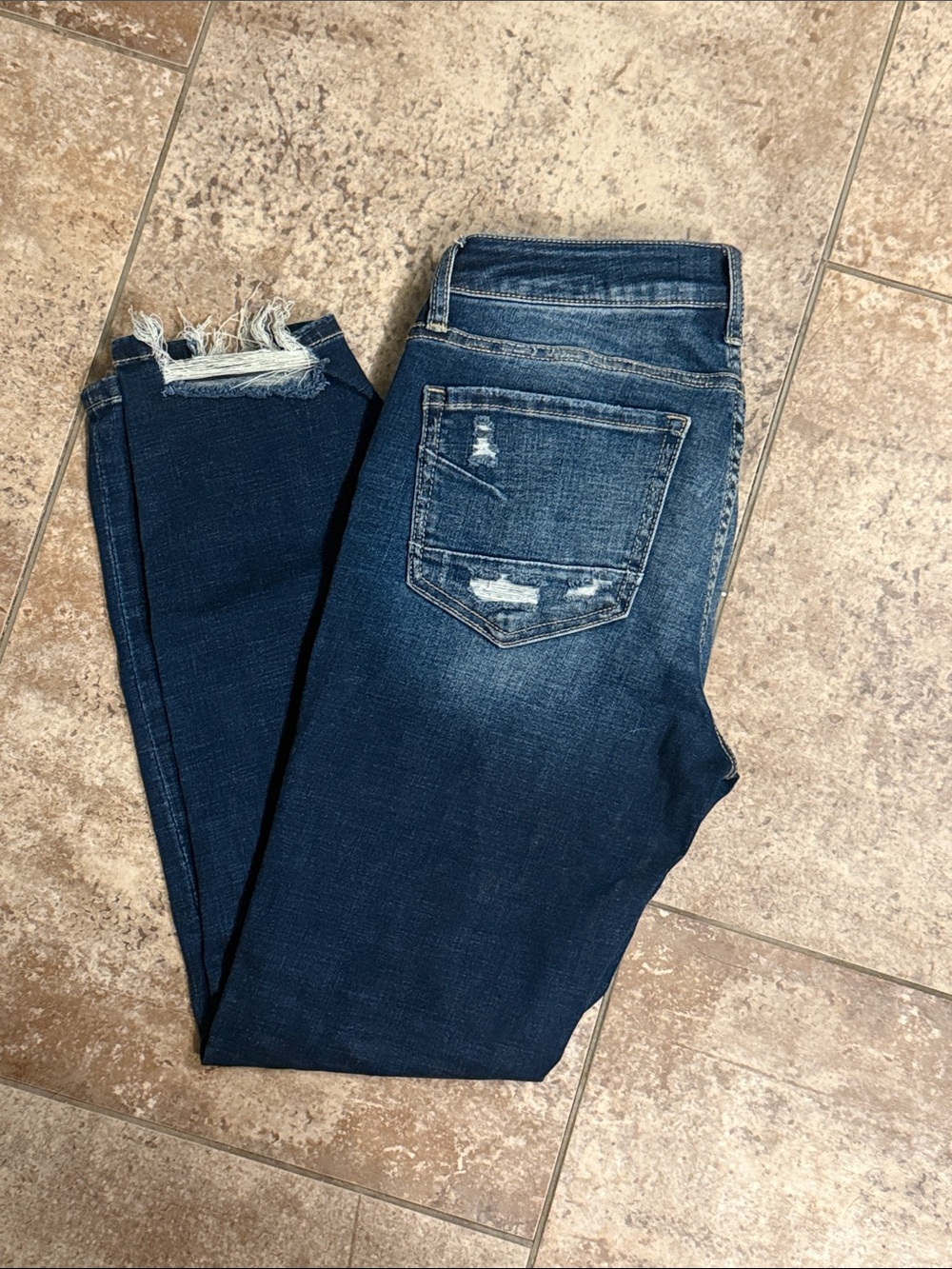 BKE Stella Low Rise Dark Blue Distressed Straight/Skinny Jeans